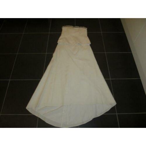 Trouwjurk 42/44 inclusief omslagdoek