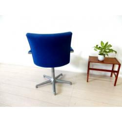 retro vintage stoel bureaustoel Artifort Geoffrey Harcourt