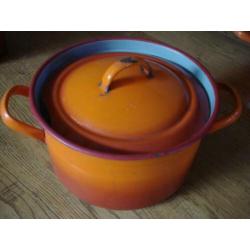 Emaille vergiet, melkkoker, kookpan