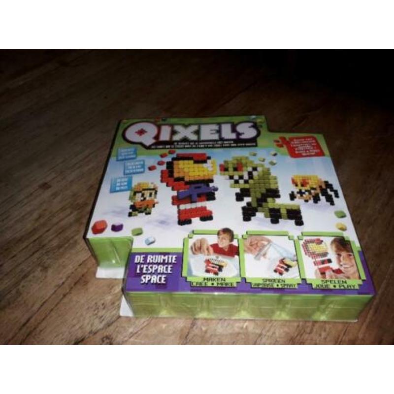 Qixels pixelblokjes S2 Theme Pack Space, 100% nieuw (12 stuk