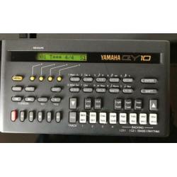 Yamaha qy10 music sequencer