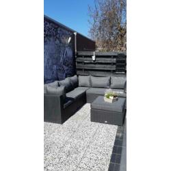 lounge set met kussen kist
