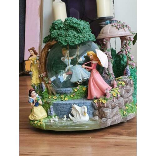 Sneeuwbol Disney prinsessen