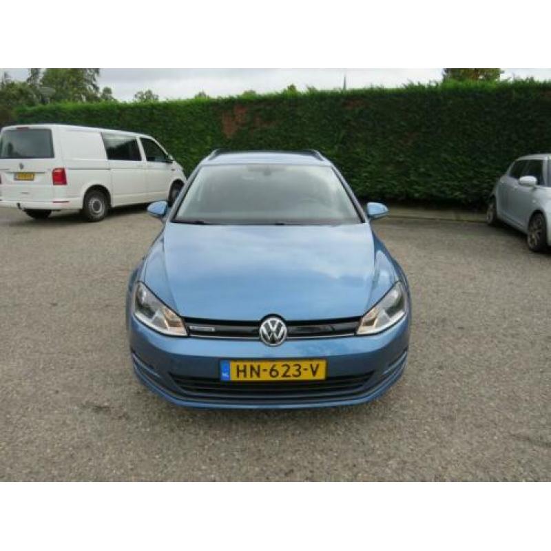Volkswagen Golf Variant 1.0 TSI Business Ed. Connected Navi,