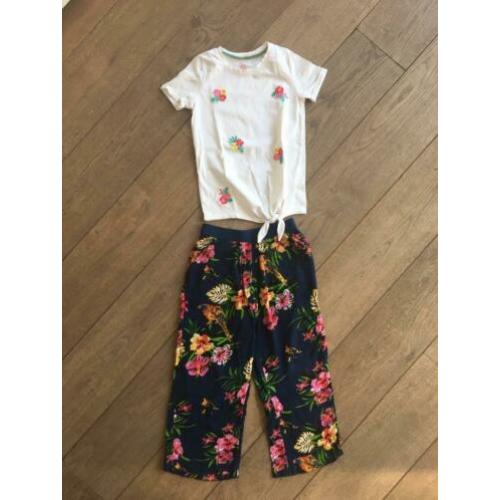 Leuke set maat 122-128