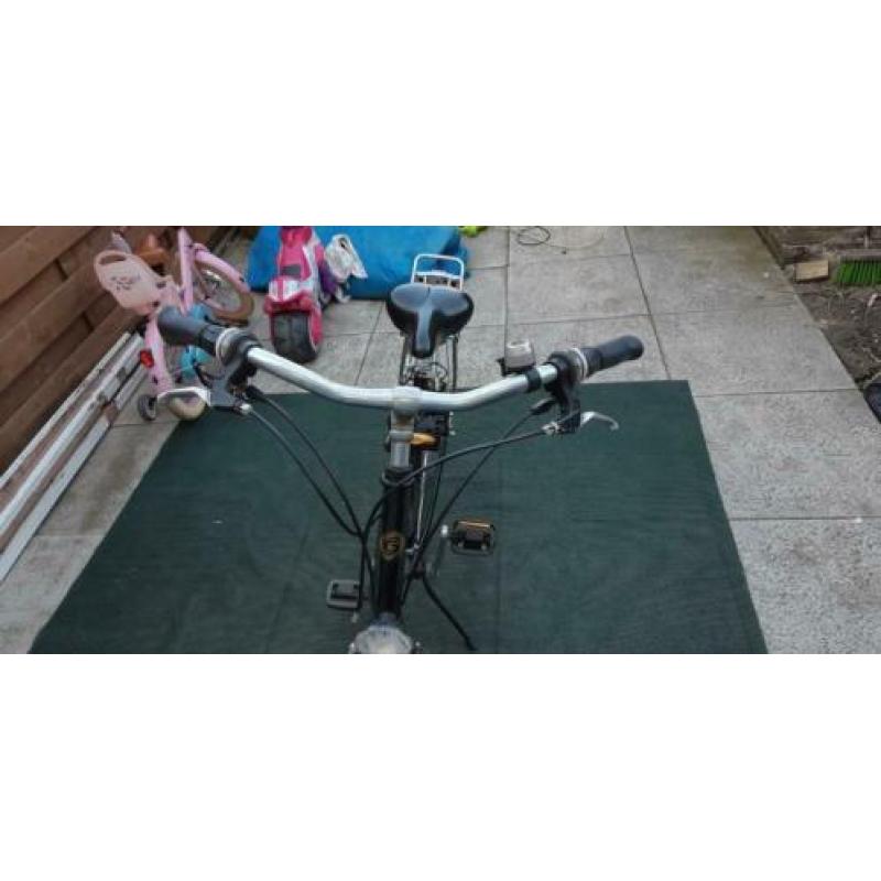 Grandeur 28 inch damesfiets 18 versnellingen