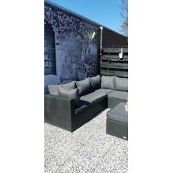 lounge set met kussen kist