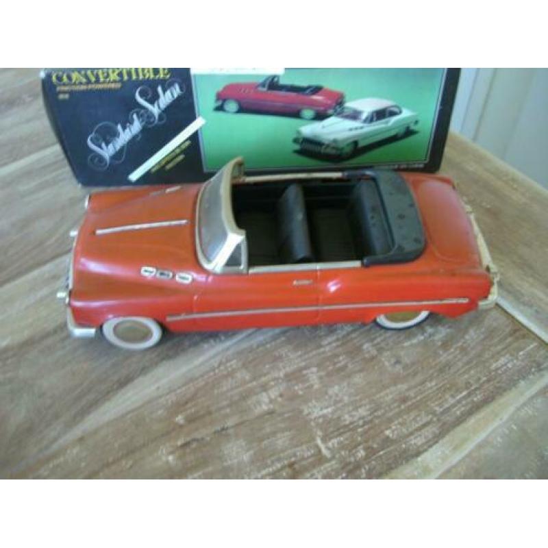 Convertible ,standard sedan Chevrolet model auto