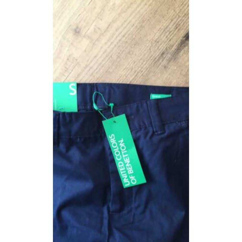 Nieuwe blauwe broek van Benetton