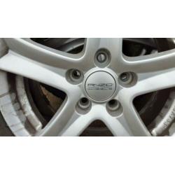 Anzio wheels aluvelgen en Bridgestone winterbanden