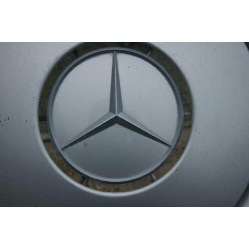 Wieldop Mercedes Benz 200 15 inch