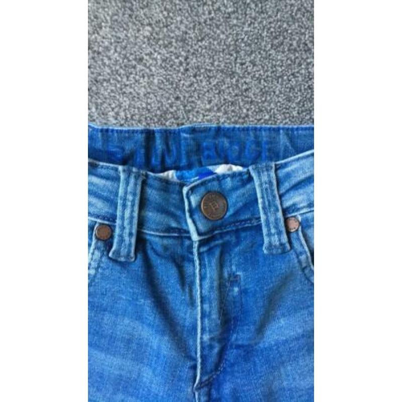 Stoere korte broek We Fashion mt 128