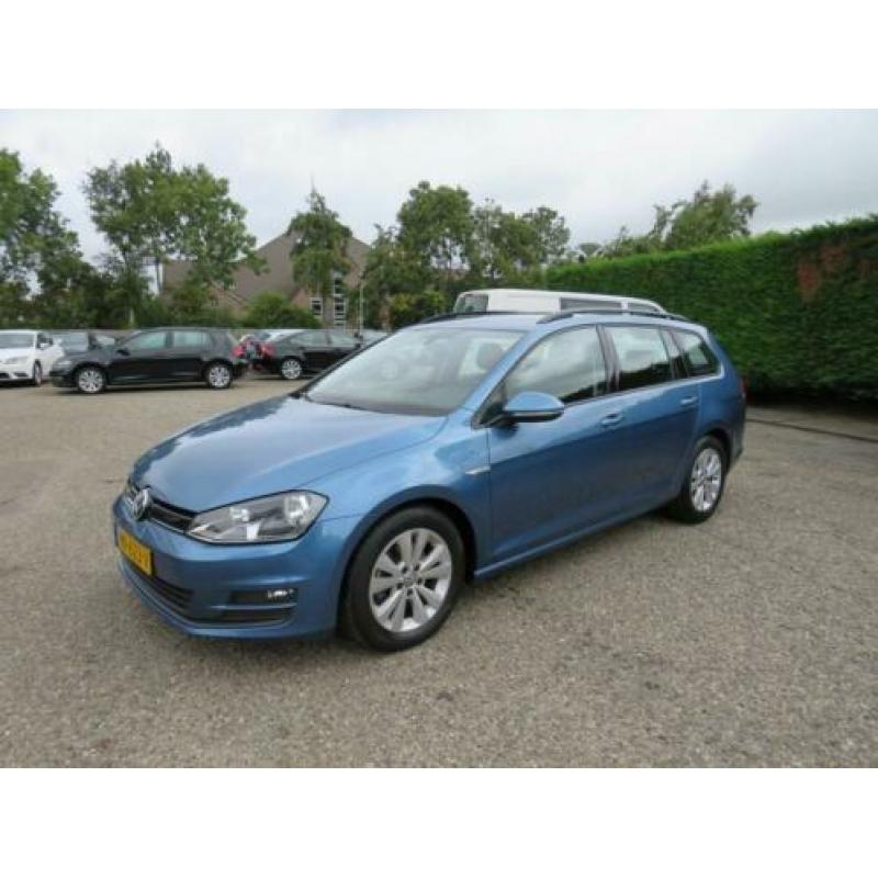 Volkswagen Golf Variant 1.0 TSI Business Ed. Connected Navi,