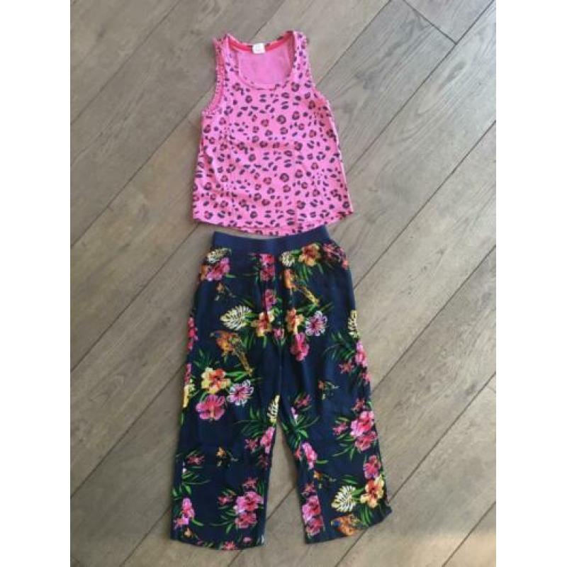 Leuke set maat 122-128