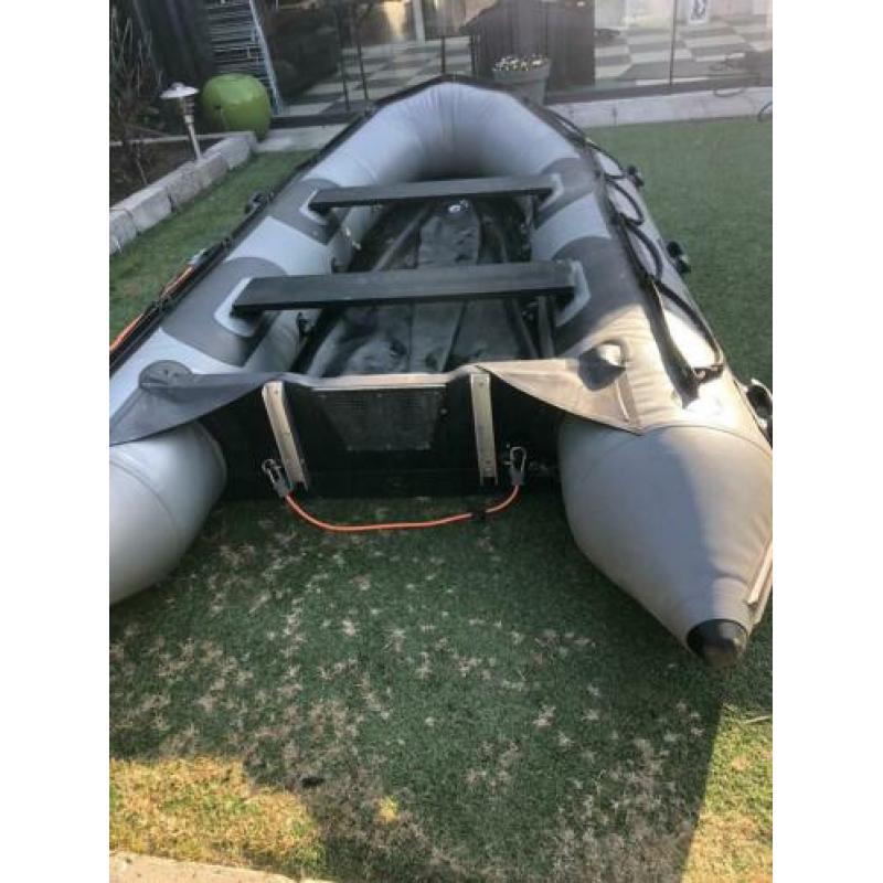 Rubberboot
