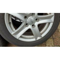 Anzio wheels aluvelgen en Bridgestone winterbanden