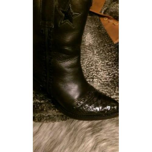 Sendra cowboy boots zwart python 37