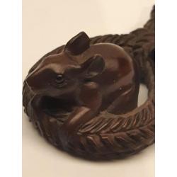 Antiek netsuke hout muis