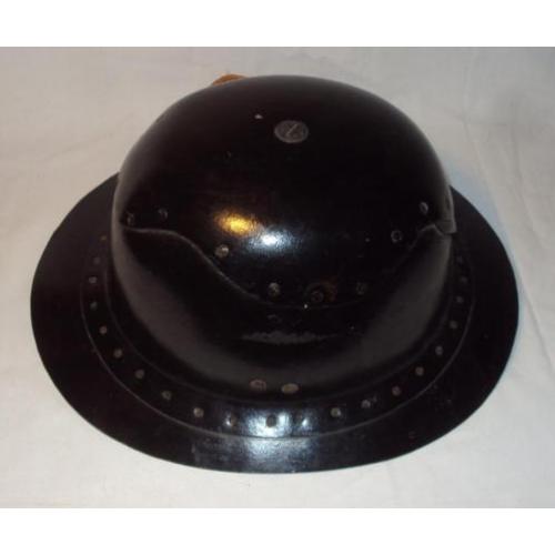 antiek helm waarschijnlijk mijnbouw