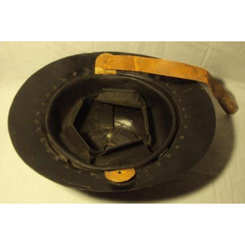 antiek helm waarschijnlijk mijnbouw