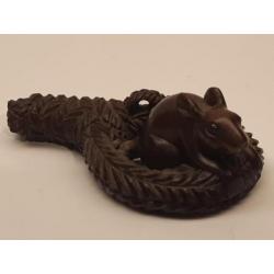 Antiek netsuke hout muis