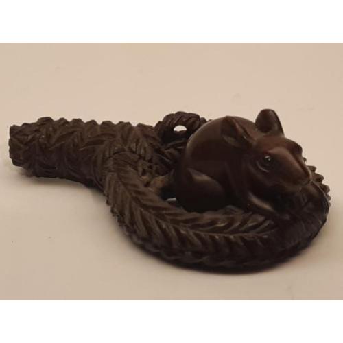 Antiek netsuke hout muis