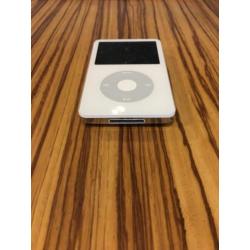 iPod classic 30 GB wit