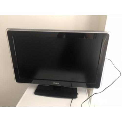 32inch FullHD Lcd tv: Philips, 4x HDMI! Werkt top!
