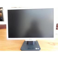 ACER computerscherm, diagonaal 56cm, lngt 47,5cm, brdt 29,5