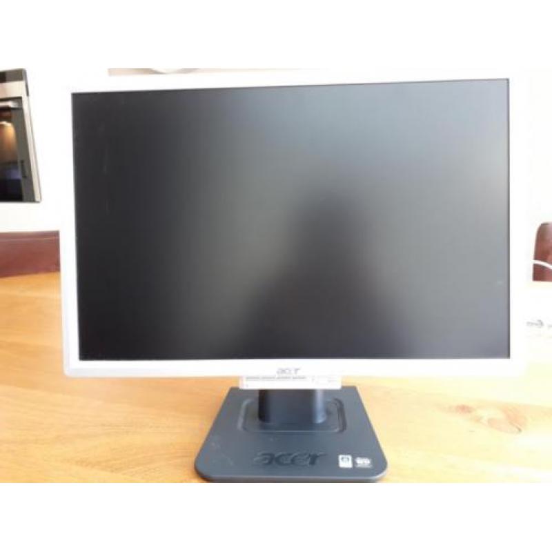 ACER computerscherm, diagonaal 56cm, lngt 47,5cm, brdt 29,5