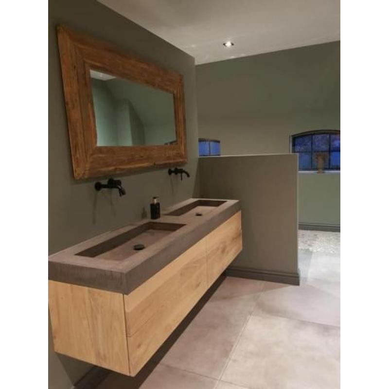 Badmeubel betonlook , naar eigen wens op maat laten maken !