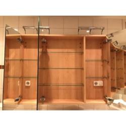 Spiegelkast badkamer met veel opbergruimte