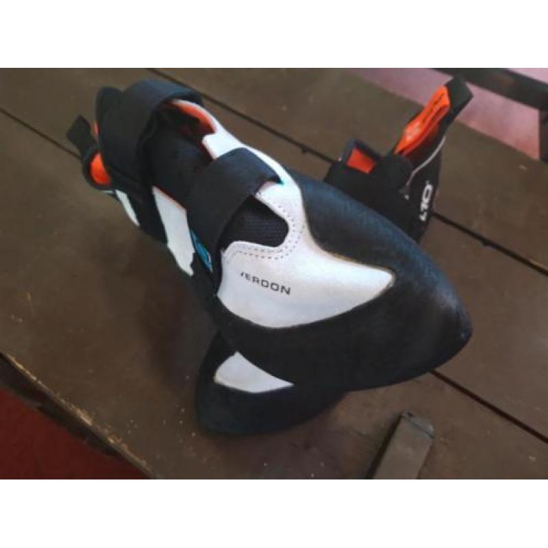 Klimschoenen maat 46